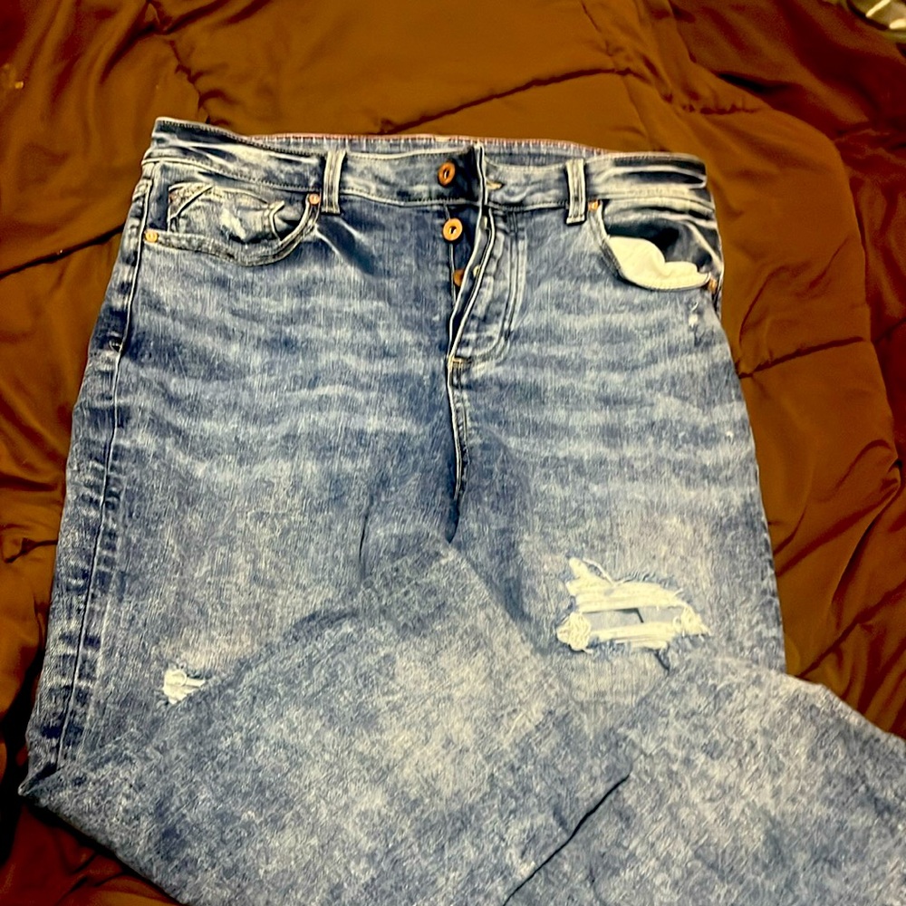 Maurices, Mom jeans